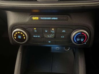 Ford Focus 1.0T EcoBoost MHEV Trend Hatchback 5dr Petrol Hybrid DCT Euro 6 