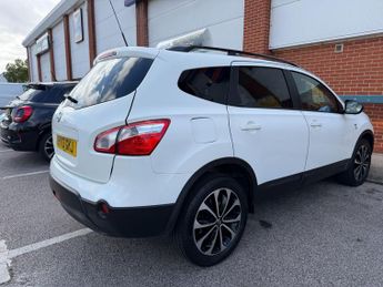 Nissan Qashqai+2 2.0 360 SUV 5dr Petrol CVT 4WD Euro 5 (140 ps)