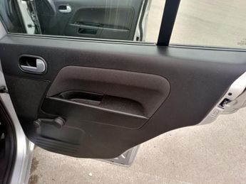 Ford Fusion 1.4 Style + Durashift EST 5dr