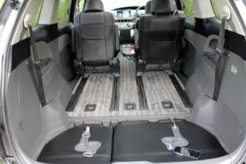 Toyota Estima Aeras 2.4L Petrol 5dr