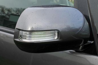Toyota Estima Aeras 2.4L Petrol 5dr