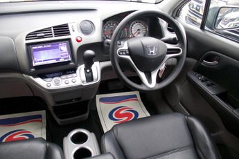 Honda Stream 1.8 SE -Leather-Seven Seater