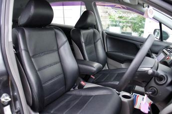 Honda Stream 1.8 SE -Leather-Seven Seater