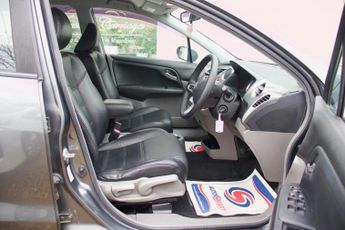 Honda Stream 1.8 SE -Leather-Seven Seater