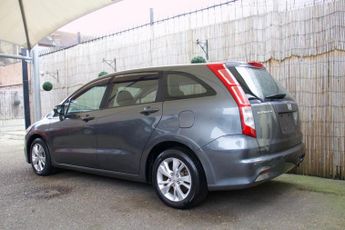 Honda Stream 1.8 SE -Leather-Seven Seater