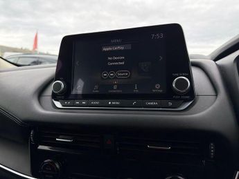 Nissan Qashqai 1.3 DIG-T Mild Hybrid Acenta Premium 5dr Automatic