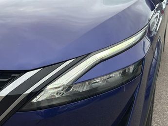 Nissan Qashqai 1.3 DIG-T Mild Hybrid Acenta Premium 5dr Automatic