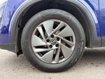 Nissan Qashqai 1.3 DIG-T Mild Hybrid Acenta Premium 5dr Automatic