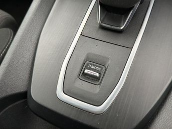 Nissan Qashqai 1.3 DIG-T Mild Hybrid Acenta Premium 5dr Automatic