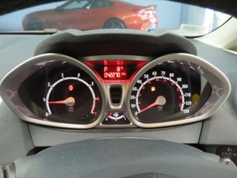 Ford Fiesta 1.4 Zetec 5dr