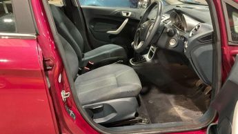 Ford Fiesta 1.25 Zetec 5dr