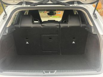 Mercedes-Benz GLA 1.6 GLA180 Urban Edition 7G-DCT Euro 6 (s/s) 5dr