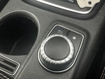 Mercedes-Benz GLA 1.6 GLA180 Urban Edition 7G-DCT Euro 6 (s/s) 5dr