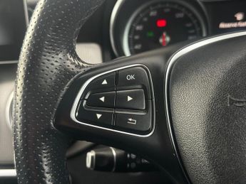 Mercedes-Benz GLA 1.6 GLA180 Urban Edition 7G-DCT Euro 6 (s/s) 5dr