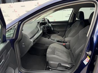 Volkswagen Golf 1.5 eTSI MHEV Style DSG Euro 6 (s/s) 5dr