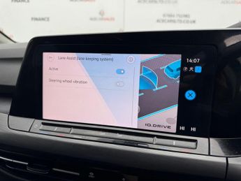 Volkswagen Golf 1.5 eTSI MHEV Style DSG Euro 6 (s/s) 5dr