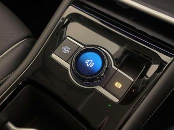 Volkswagen Tiguan 1.5 TSI eHybrid 19.7kWh Elegance SUV 5dr Petrol Plug-in Hybrid D