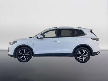 Volkswagen Tiguan 1.5 TSI eHybrid 19.7kWh Elegance SUV 5dr Petrol Plug-in Hybrid D