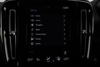 Volvo XC40 1.5h T4 Recharge 10.7kWh R-Design Auto Euro 6 (s/s) 5dr