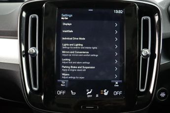 Volvo XC40 1.5h T4 Recharge 10.7kWh Inscription Expression Auto Euro 6 (s/s