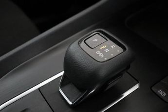 Nissan Qashqai 1.3 DIG-T MHEV Acenta Premium XTRON Euro 6 (s/s) 5dr