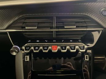 Peugeot E-208 50kWh Allure Premium + Hatchback 5dr Electric Auto (7.4kW Charge