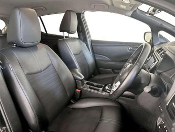 Nissan Leaf 40kWh N-Connecta Hatchback 5dr Electric Auto (150 ps)