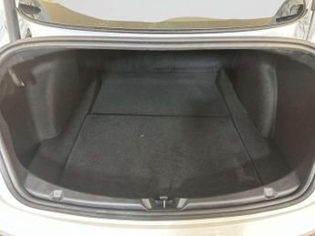 Tesla Model 3 (Dual Motor) Long Range Saloon 4dr Electric Auto 4WDE (346 ps)