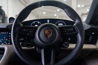 Porsche Taycan Performance Plus 93.4kWh 4 Cross Turismo Auto 4WD 5dr (11kW Char