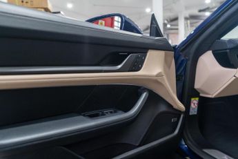 Porsche Taycan Performance Plus 93.4kWh Turbo Cross Turismo Auto 4WD 5dr (11kW 