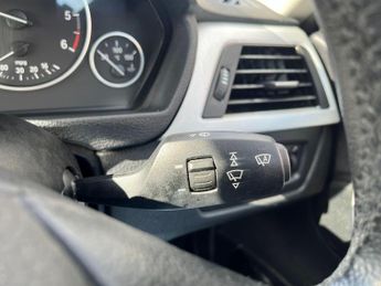 BMW 3 Series 2.0 320d ED EfficientDynamics Auto Euro 5 (s/s) 4dr