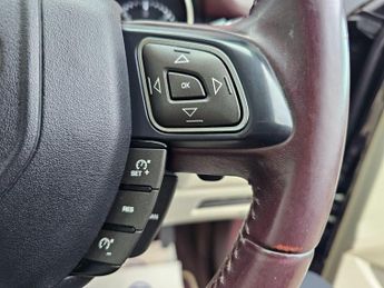 Land Rover Range Rover Evoque 2.2 SD4 Prestige Auto 4WD Euro 5 5dr