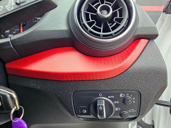 Audi Q2 1.5 TFSI CoD 35 Sport S Tronic Euro 6 (s/s) 5dr