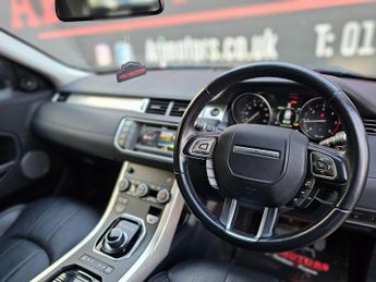 Land Rover Range Rover Evoque 2.0 TD4 SE Tech Auto 4WD Euro 6 (s/s) 5dr