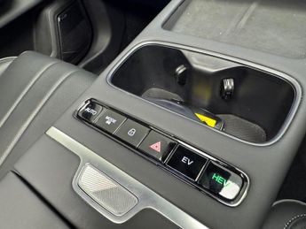 JAECOO 7 1.5T SHS 18.3kWh Luxury Auto Euro 6 (s/s) 5dr