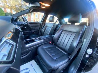Mercedes-Benz E Class 2.0 E250 SE G-Tronic+ Euro 6 (s/s) 4dr