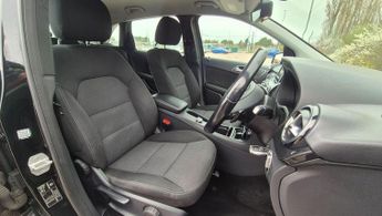 Mercedes-Benz B Class 1.6 B180 BlueEfficiency SE 7G-DCT Euro 5 (s/s) 5dr