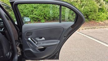 Mercedes-Benz A Class 1.3 A200 Sport (Premium) 7G-DCT Euro 6 (s/s) 5dr