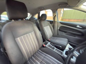 Ford Focus 1.6 Style 5dr