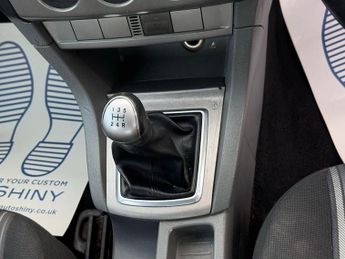 Ford Focus 1.6 Style 5dr