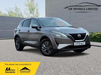 Nissan Qashqai 1.3 DIG-T MHEV Acenta Premium XTRON Euro 6 (s/s) 5dr