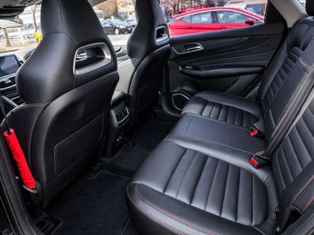 MG MG HS 1.5 T-GDI Exclusive DCT Euro 6 (s/s) 5dr