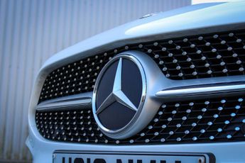 Mercedes-Benz A Class 1.5 A180d AMG Line (Premium) 7G-DCT Euro 6 (s/s) 5dr