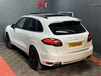 Porsche Cayenne 3.0 TD V6 Tiptronic 4WD Euro 5 (s/s) 5dr