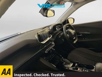 Peugeot E-2008 50kWh Allure Premium SUV 5dr Electric Auto (136 ps)