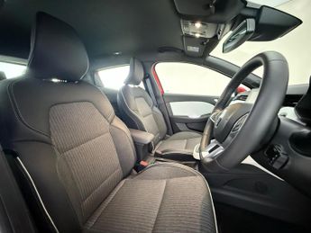 Renault Clio 1.6 E-TECH S Edition Auto Euro 6 (s/s) 5dr