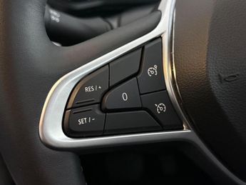 Renault Clio 1.6 E-TECH S Edition Auto Euro 6 (s/s) 5dr