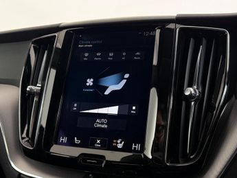 Volvo XC60 2.0 D4 R-Design Auto AWD Euro 6 (s/s) 5dr