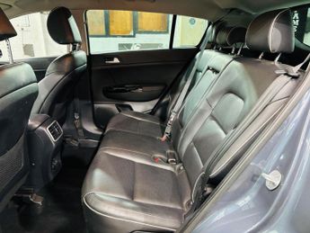 Kia Sportage 2.0 CRDi KX-3 Auto AWD Euro 6 5dr