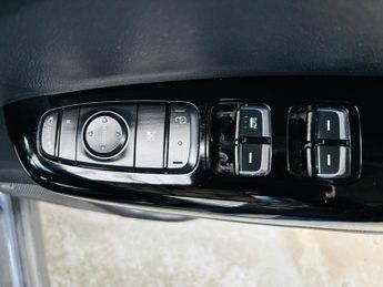 Kia Sportage 2.0 CRDi KX-3 Auto AWD Euro 6 5dr